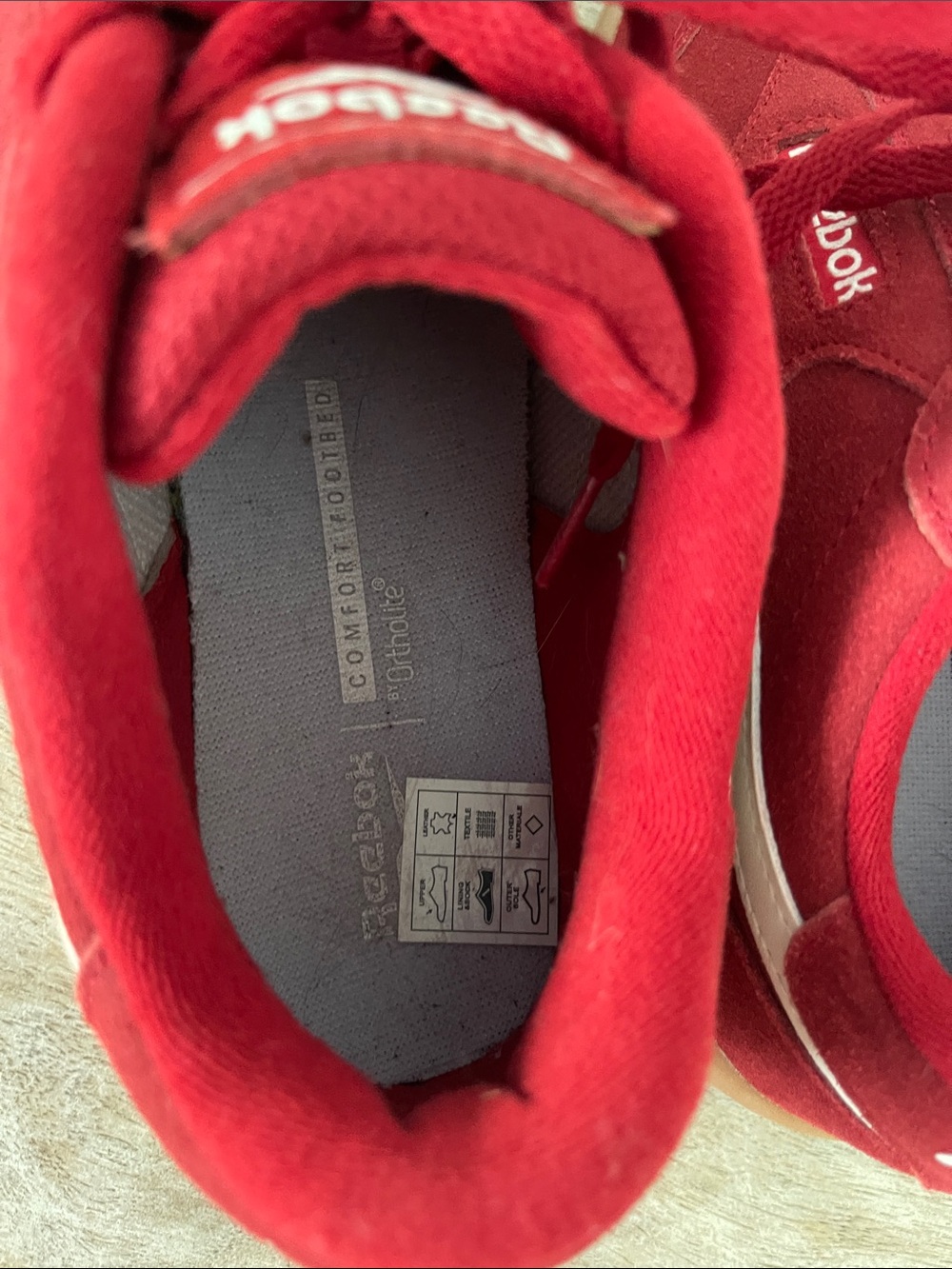 Reebok red Club C Grounds tennis shoes - Picture 6 of 7